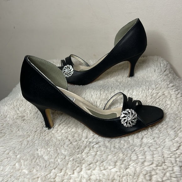 NIB TOUCH UPS black satin, with rhinestones sharmain 841M size 8 eight - Picture 5 of 7